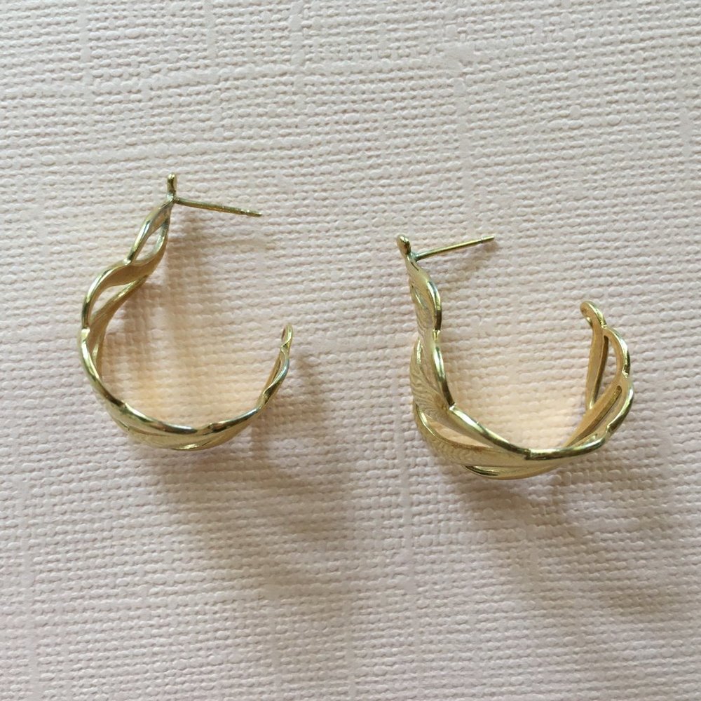 Gold Dangly Vintage Earrings